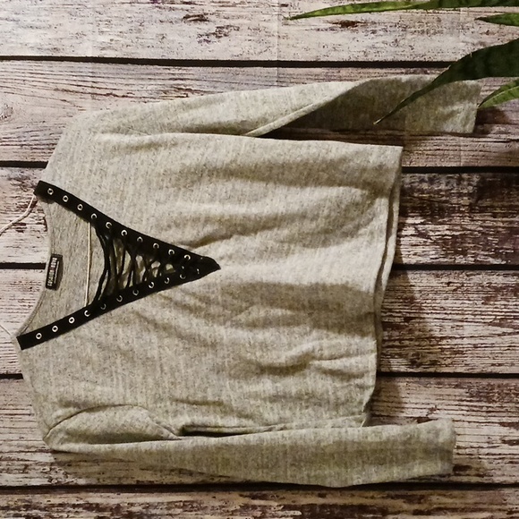 Fashion Nova Heather Gray Top - Picture 2 of 3